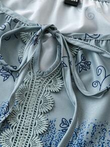 EMERY ROSE Women's Random Printed Simple Short Sleeve Blouse For Daily Wear - Grey - View 3