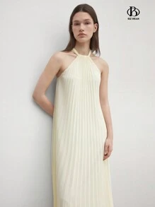 BizChic Vestido de línea A elegante y plisado de color crema para el verano, con tirantes y forro