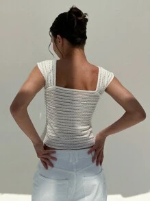 Aloruh 春夏法式镂空蕾丝露肩荷叶边T恤 - 杏色 - 查看 2