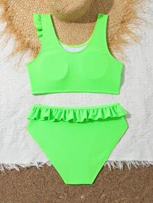 Tween Girl Summer Beach Solid Color Ruffle Two-Piece Bikini Set - Green - View 2