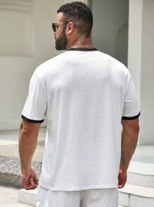 Manfinity Homme Camiseta casual de manga corta para hombre en tallas grandes con diseño de bloqueo de color y bolsillo en el pecho, para el verano