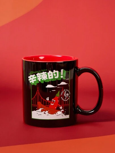 SHEIN X Sriracha by Huy Fong Foods Rainydazed Artist Cartoon & Letter Printed Black Ceramic Mug, Holiday