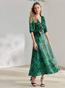 MOTF PREMIUM VESTIDO ESTAMPADO DE LEOPARDO COM DECOTE TRANSPOSTO, MANGAS BUFANTES E CINTO