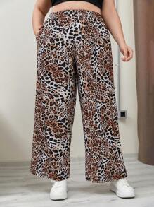 RueChic Plus Women Elastic Waisted Pants With Leopard Print - Multicolor - View 5