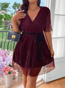 SHEIN Clasi Plus Solid Color V-Neck Contrast Mesh Dress Summer Elegant - Burgundy - View 4