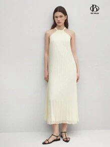 BizChic Vestido de línea A elegante y plisado de color crema para el verano, con tirantes y forro