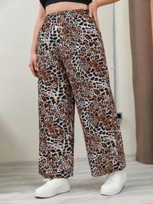 RueChic Plus Women Elastic Waisted Pants With Leopard Print - Multicolor - View 4