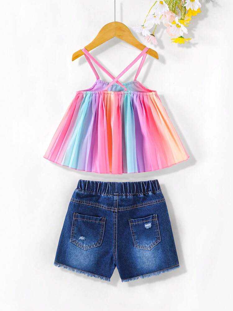 Young Girl Gradient Pleated Cami Top And Ripped Denim Shorts Casual Set