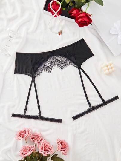 مجموعة حزام جارتر مثير بفتحة دانتيل بحجم أكبر مع حلقة للساق ، 3 قطع