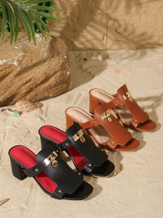 女士时尚百搭黑色高跟凉鞋，圆头粗跟户外舒适一脚蹬鞋，适合派对、夏季、度假