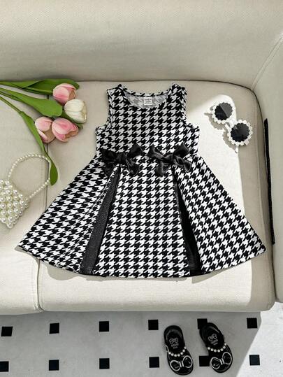 嬰幼女孩夏季針織無袖A字裙，可愛格子色塊設計，配蝴蝶結