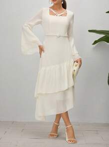 Modelyn Váy Xuân/Hè Màu Trơn Thanh Lịch Cổ Vuông Xù Viền Tay Loe - Màu be - Xem 3