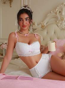 PetitDoll Contrast Lace Bow Front Bra & Panty Lingerie Set - White - View 1