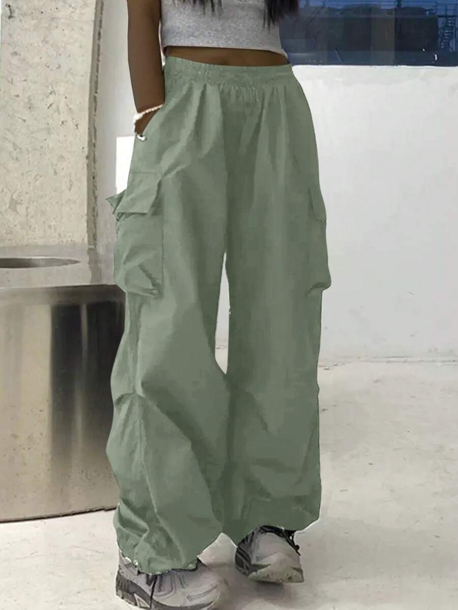 Slaydiva Street Cargo Pocket Parachute Pants - Green - View 1