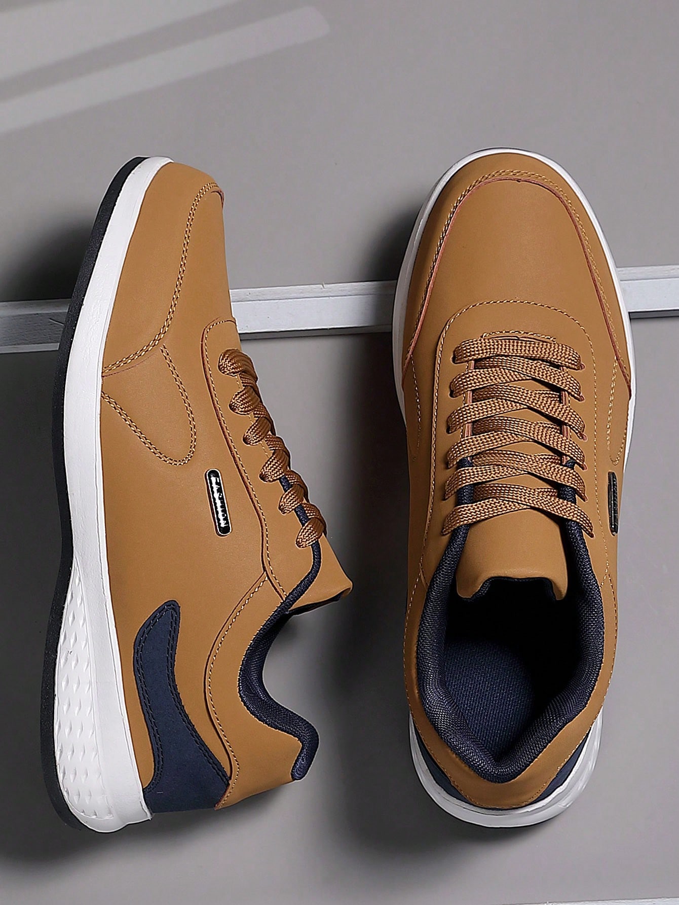 أحذية رياضية للرجال، أحذية كاجوال أنيقة