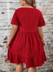 SHEIN LUNE Vestido de manga corta con cuello redondo y volante en el bajo, unicolor, talla grande, para el verano