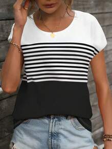 SHEIN LUNE Camiseta de talla grande de manga corta con cuello redondo y patrón de rayas de moda, verano - Blanco y Negro - Ver 3