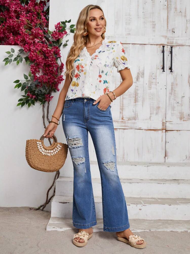 Vacation & Leisure Slim Fit Flare Jeans With Distressed Design