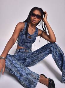 Metallic Embellished Denim Washed Sleeveless Camisole Top - Medium Wash - View 4