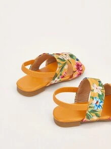 1pair Fashionable And Versatile Flower Design Simple Sandals - Yellow - View 3