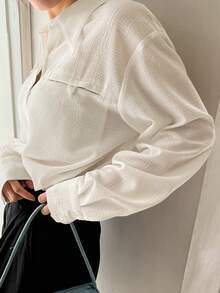 DAZY Camisa con bolsillo oculto con botón delantero de hombros caídos - Blanco - Ver 4