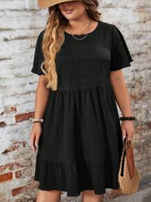 SHEIN LUNE Vestido casual de verano para tallas grandes en color negro con cuello redondo y manga corta - Negro - Ver 1