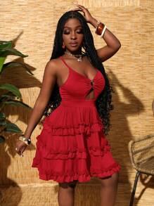 Slaydiva Elegant Black Spaghetti Strap Ruffle Hem Sexy Vacation Dress