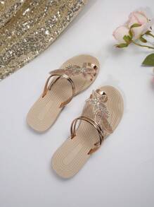 夏季新款 PU 枫叶女士平底凉鞋，户外一脚蹬舒适沙滩风格趾环凉鞋，时尚纯色透气防滑软底心形装饰凉鞋 - 金色 - 查看 3