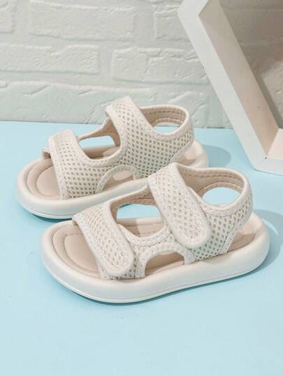 صنادل الأطفال 0-1 عام صيفية ناعمة وخفيفة للأولاد والبنات الصغار أحذية المشي عند الأطفال