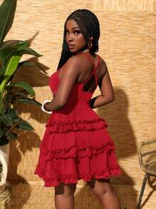 Slaydiva Elegant Black Spaghetti Strap Ruffle Hem Sexy Vacation Dress