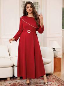 Rochie Arabă De Femei Cu Mânecă Lungă Bordeaux Gât Asimetric Impodobit cu Strass Cu Curea