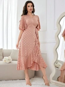 Modelyn 女士金色印花蝴蝶袖裹身裙，荷叶边下摆，系腰长款晚礼服 - 粉色 - 查看 3