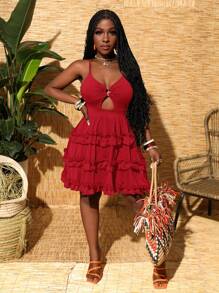 Slaydiva Elegant Black Spaghetti Strap Ruffle Hem Sexy Vacation Dress
