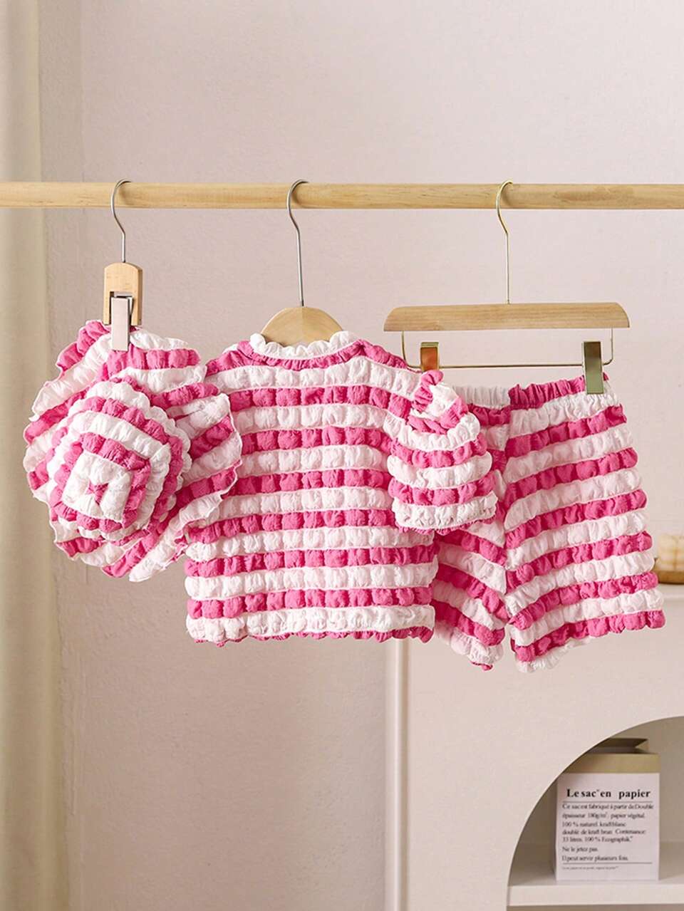 Young Girl Summer Striped Round Neck Short Puff Sleeve Top And Shorts Lovely 2pcs/Set