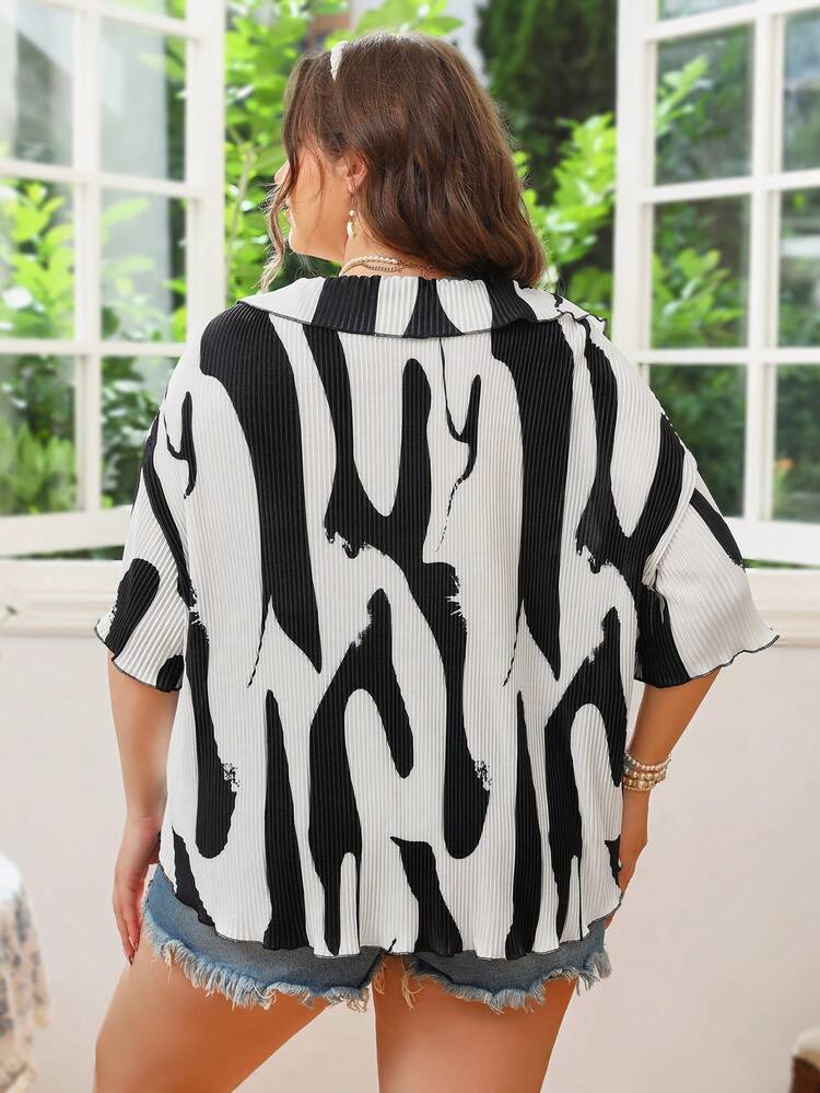 Plus Size Women's Asymmetrical Color Block Short Sleeve Holiday Shirt