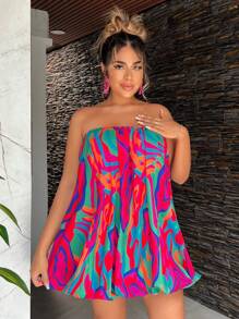 SHEIN SXY 收褶泡泡印花短款無肩帶假期連衣裙 - 彩色 - 查看 4