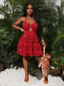 Slaydiva Elegant Black Spaghetti Strap Ruffle Hem Sexy Vacation Dress
