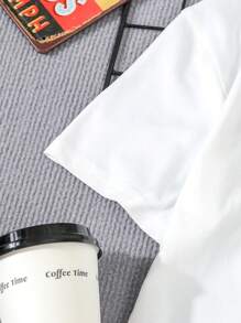 SHEIN Conjunto casual de dos piezas para niño preadolescente con estilo simple y estampado urbano - Negro - Ver 6