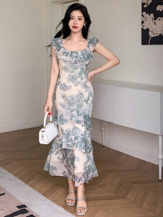 DAZY Women's Floral Print Square Neckline Flutter Sleeve Dress With Ruffle Hem For Summer Sundress