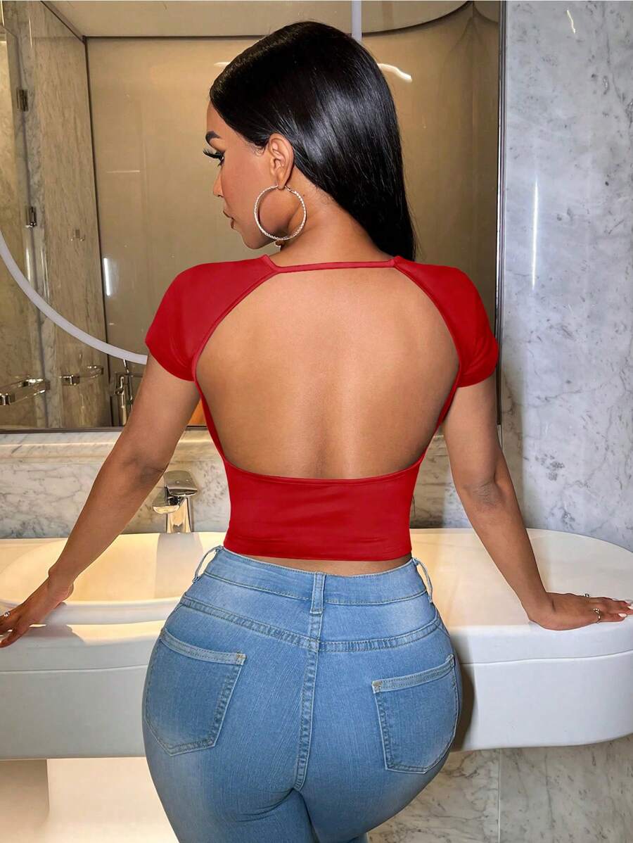 VaVaBold Women's Summer Solid Color Fitted Crop Top With Round Neck And Hollow Back Design - Red - View 1