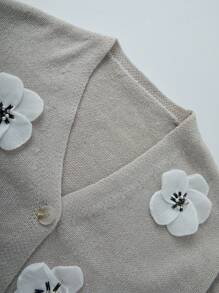 SHEIN LUNE 女性時尚可愛小花印花v領針織開衫 - 卡其色 - 查看 7