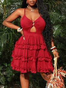 Slaydiva Elegant Black Spaghetti Strap Ruffle Hem Sexy Vacation Dress
