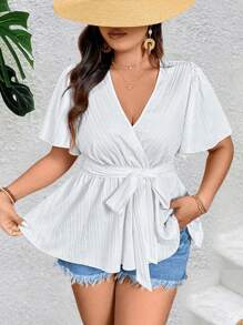 SHEIN Holidaya 大尺碼女性簡約重疊V領荷葉短袖純色上衣，夏季時尚款 - 白色 - 查看 4