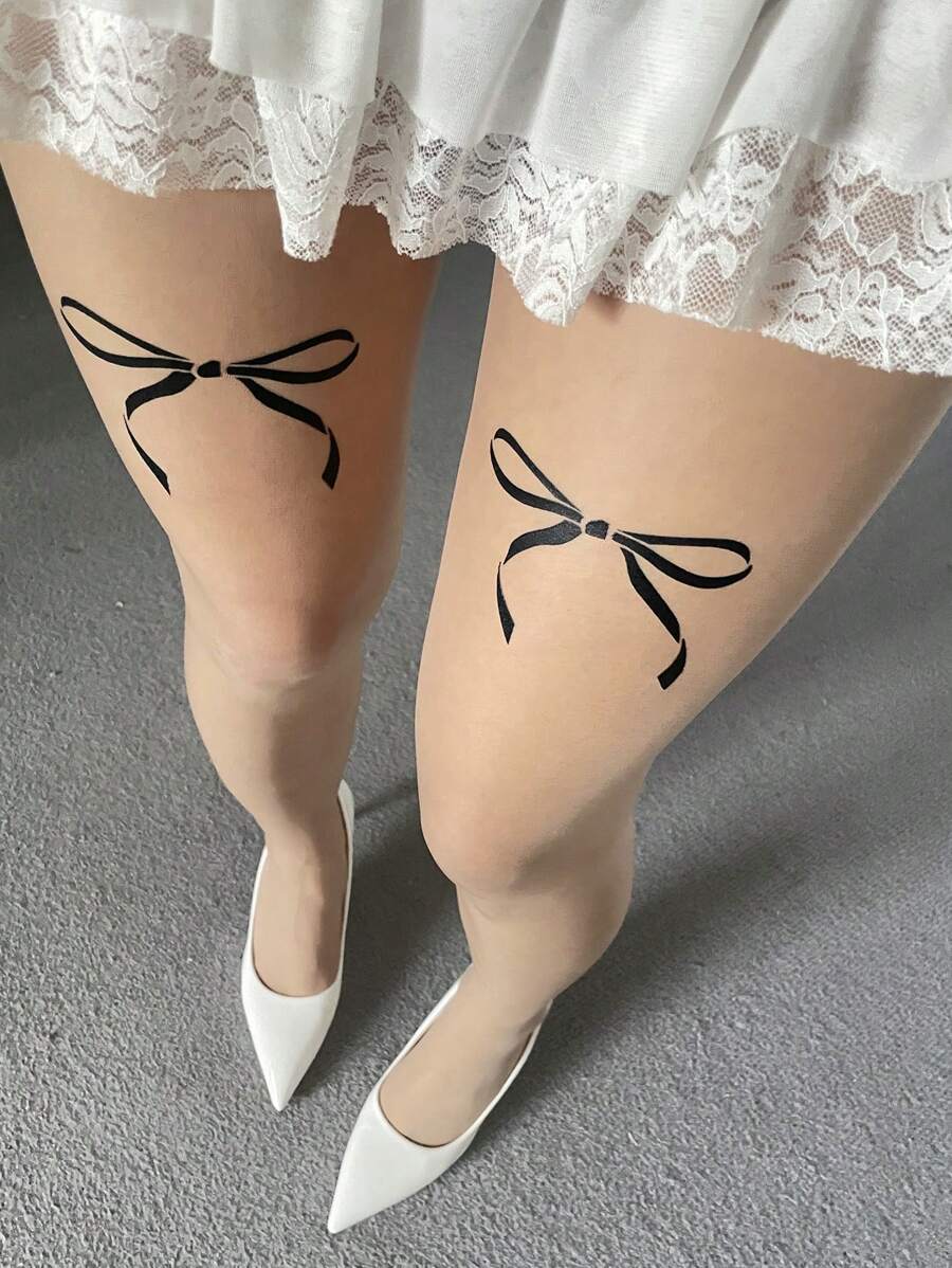 DAZY 女性蝴蝶結印花連褲襪，適合搭配裙子穿著 - 杏色 - 查看 1