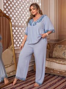 Conjunto de pijama de talla grande con media tapeta, cuello en V y encaje de contraste en la parte superior - Celeste - Ver 6