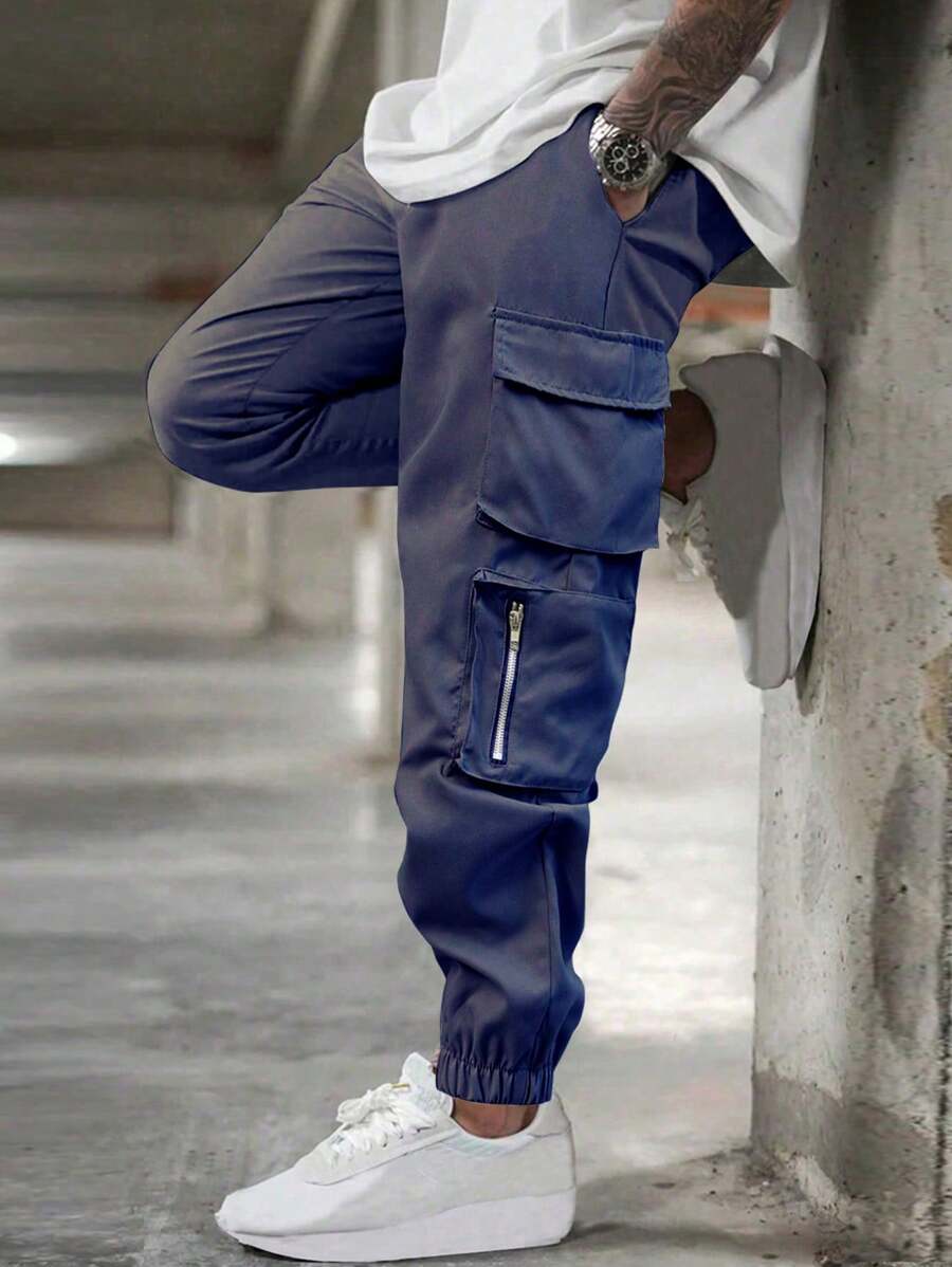 Manfinity EMRG Men's Multi-Pocket Cargo Trousers With College Style - Blue - View 1