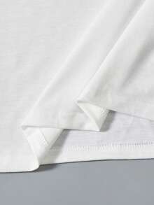 SHEIN Tricou cu desene animate Tween Boy și pantaloni scurți cu buzunare