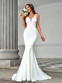 SHEIN Belle Elegant, Gorgeous, Romantic, Sexy, Bow Decorated Fish Tail Wedding Dress With Ultra-Long Train White Bridal Dress,Bride