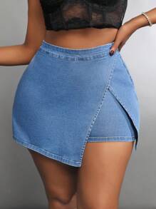 SHEIN SXY Shorts vaqueros casuales lisos para mujer de talla grande para uso diario
