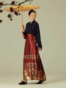 Chinese Traditional Skirt Women's Long Skirt Woven With Gold Tiger Pattern And Horse-Faced Skirt - Red - View 3